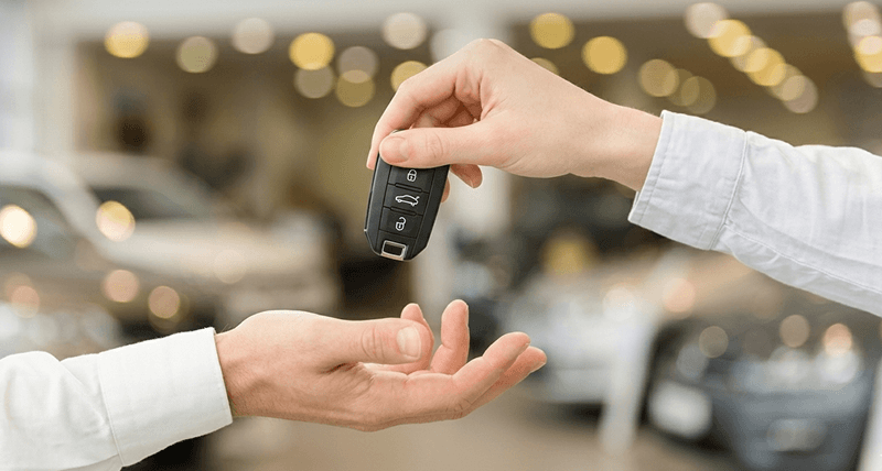 年轻人第一台车，是租还是买