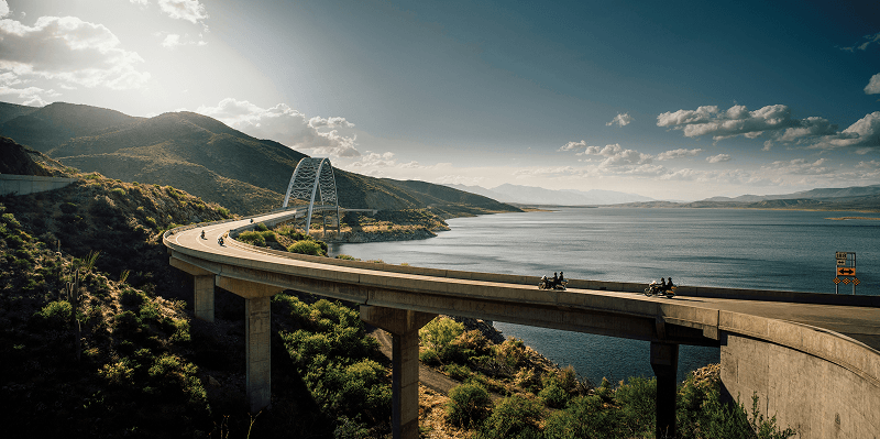 Route 66全程攻略：从芝加哥到洛杉矶的公路传奇