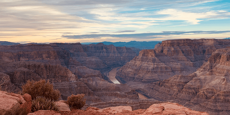 Grand Canyon自驾体验指南：路线规划与车型选择全解析
